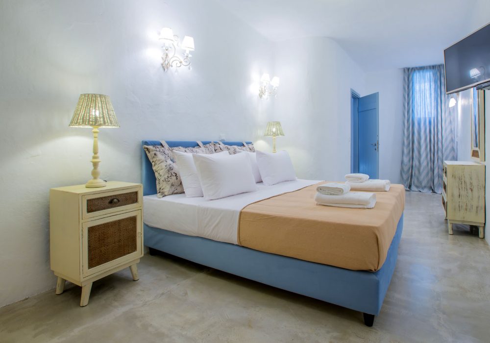 Paros villa2 3