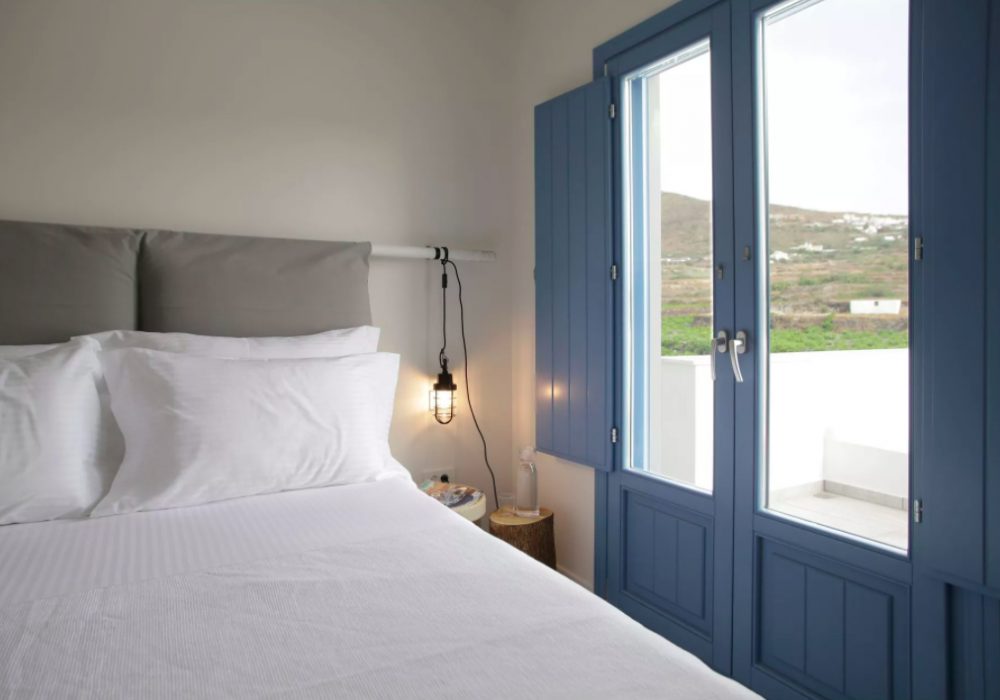 Santorini villa1 3