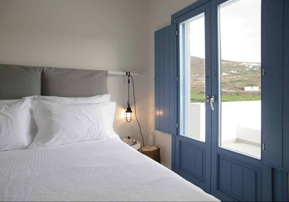 Santorini villa1 4
