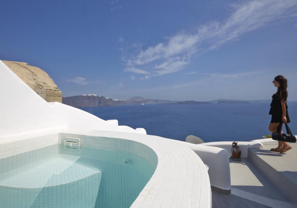 Santorini villa3 1